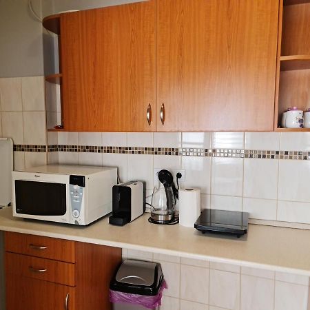 Huerrem Apartman Eger Exterior foto